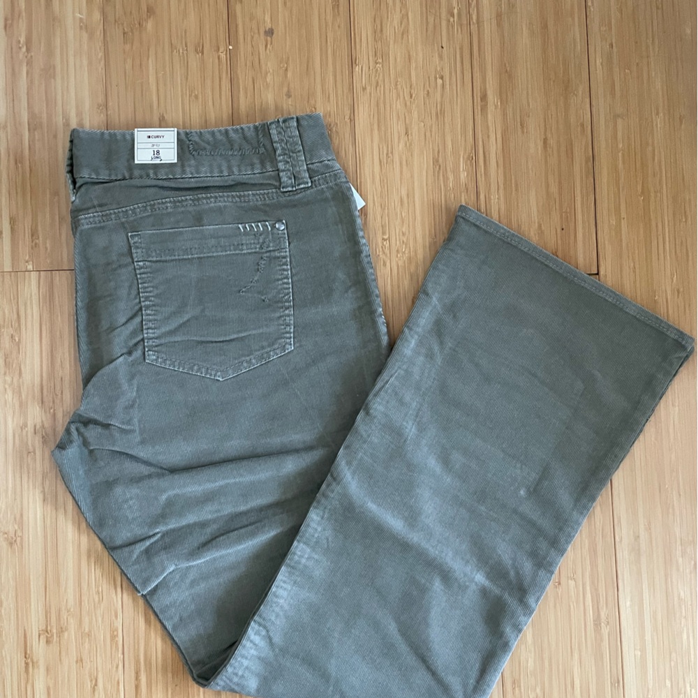 Gap low rise boot cut corduroy pants